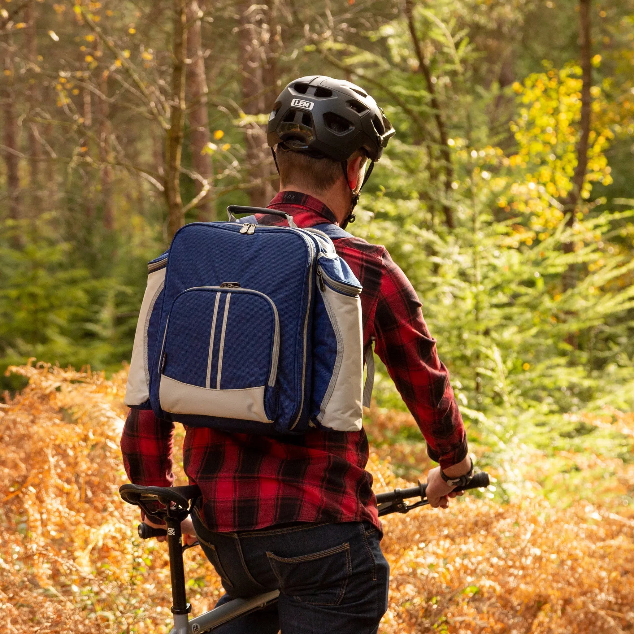 Deluxe Picnic Backpack Hamper for Two People